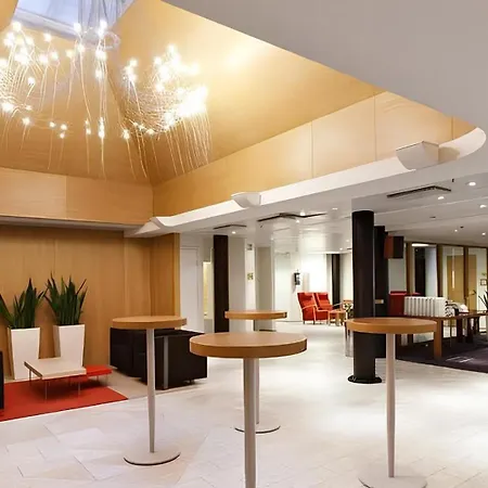 Presidential 105 W Sauna Jacuzzi *